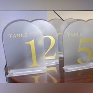 Frosted acrylic arch table numbers with gold